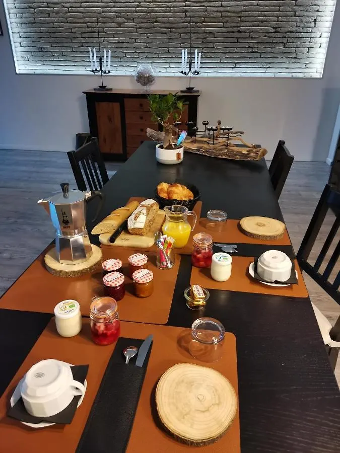 La Ferme De Pham Bed & Breakfast Belberaud